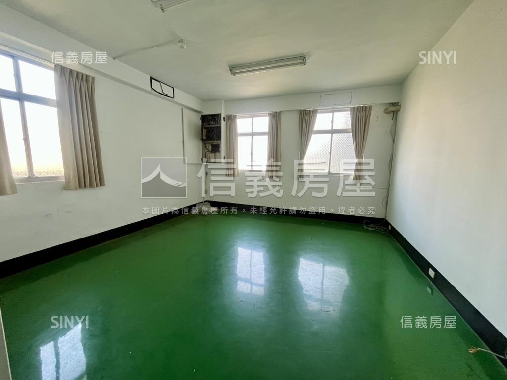 邊間路邊金廠辦房屋室內格局與周邊環境