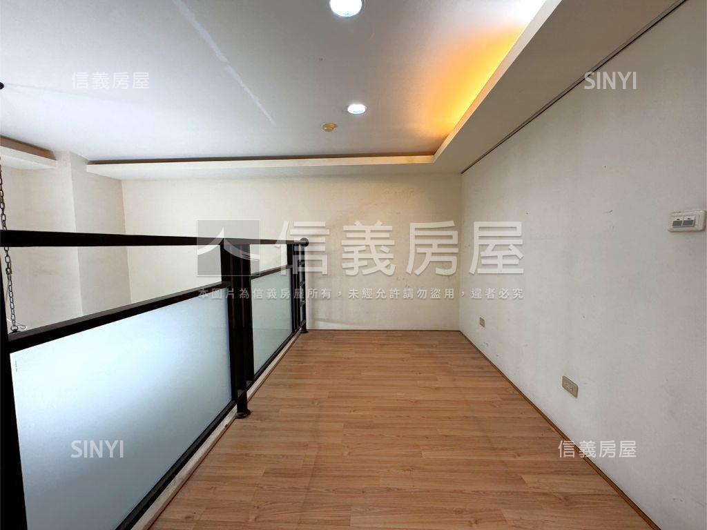 近Ｒ１５大三房庭院宅平車房屋室內格局與周邊環境