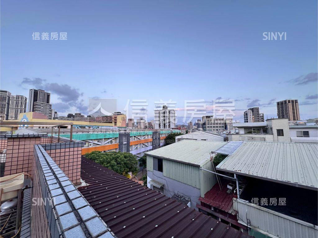 金牌傳家華廈房屋室內格局與周邊環境