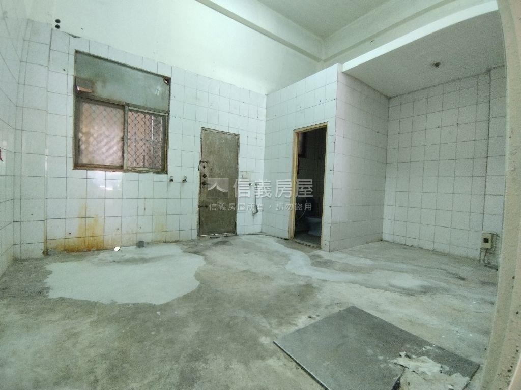 新樹路透天廠房辦公皆宜房屋室內格局與周邊環境
