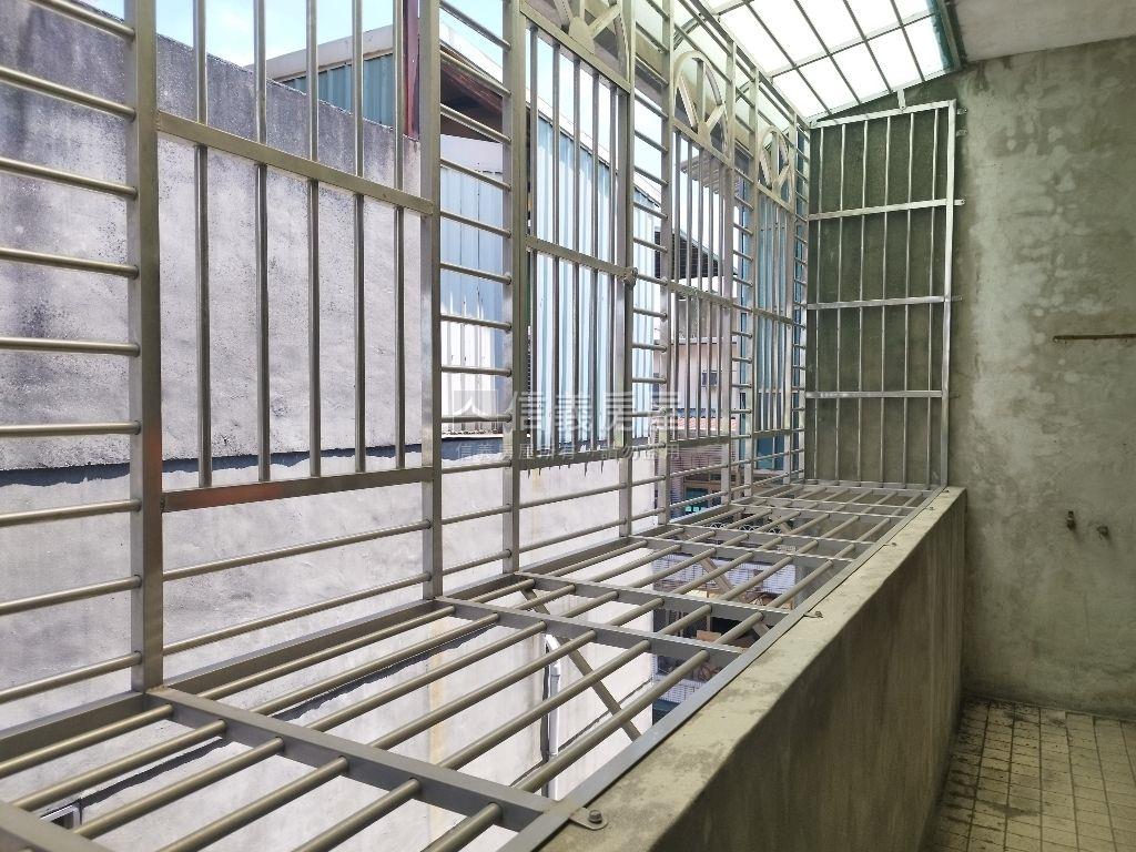 新樹路透天廠房辦公皆宜房屋室內格局與周邊環境