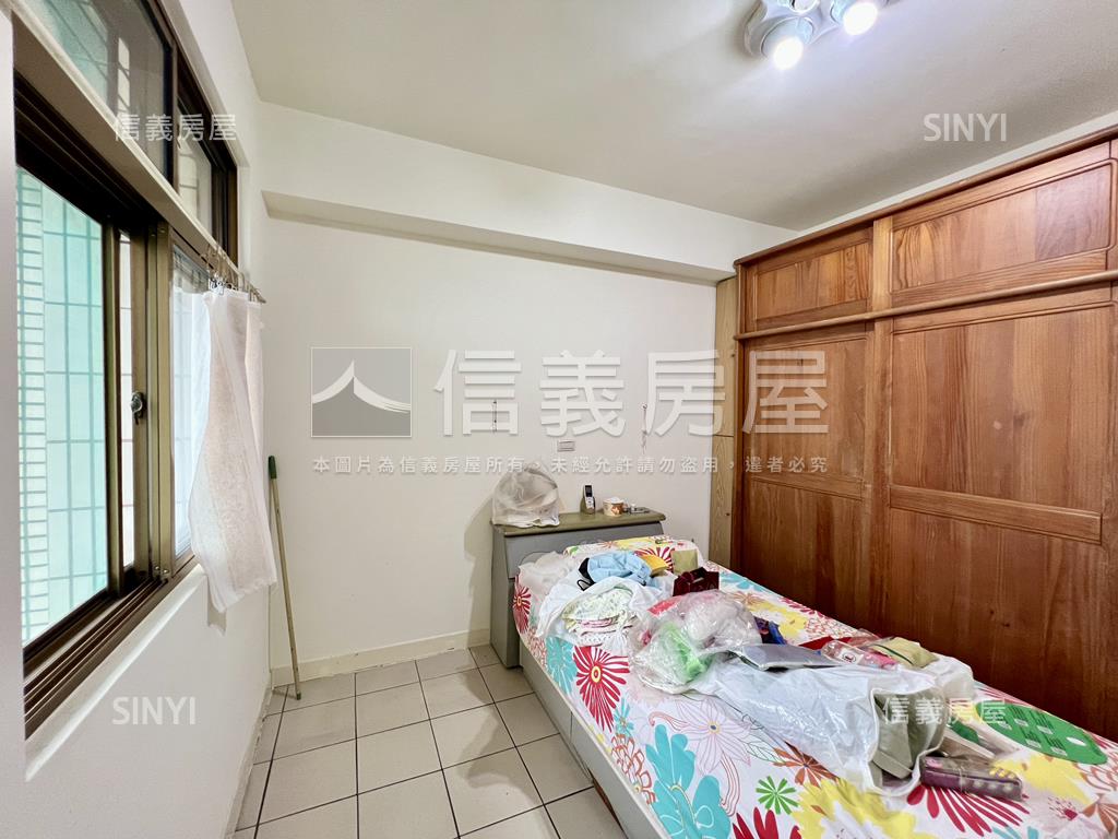 ⭐面校園樹海雙併華廈⭐房屋室內格局與周邊環境