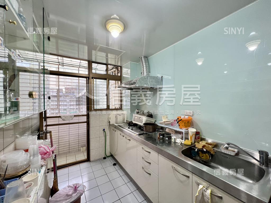 ⭐面校園樹海雙併華廈⭐房屋室內格局與周邊環境