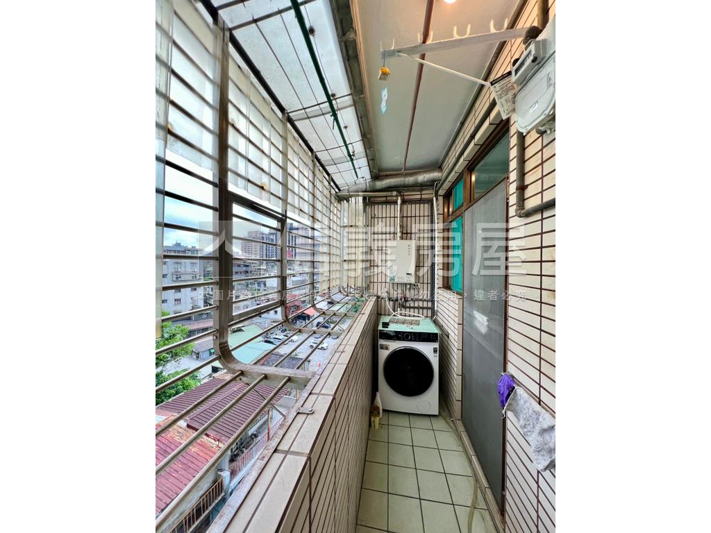 ⭐面校園樹海雙併華廈⭐房屋室內格局與周邊環境