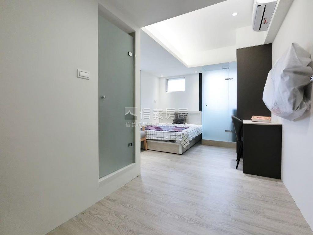 西屯鬧中取靜公寓四套房房屋室內格局與周邊環境
