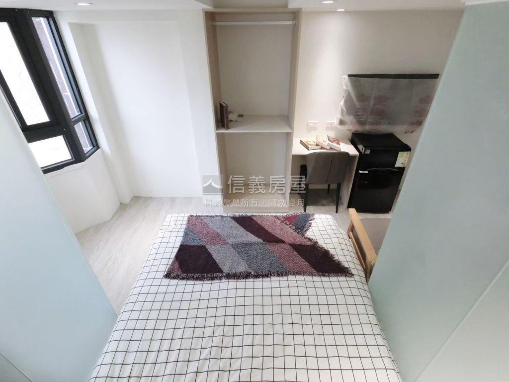 西屯鬧中取靜公寓四套房房屋室內格局與周邊環境