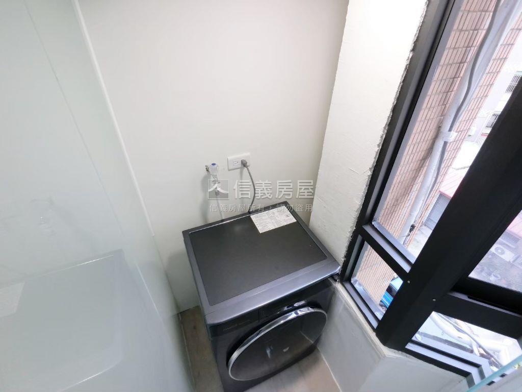西屯鬧中取靜公寓四套房房屋室內格局與周邊環境