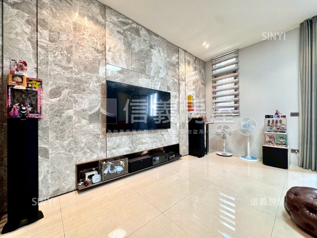 近未來漢神百貨雙車位美墅房屋室內格局與周邊環境