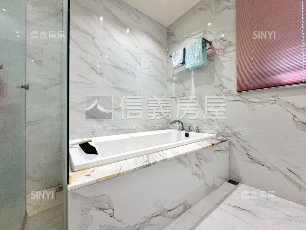 近未來漢神百貨雙車位美墅房屋室內格局與周邊環境