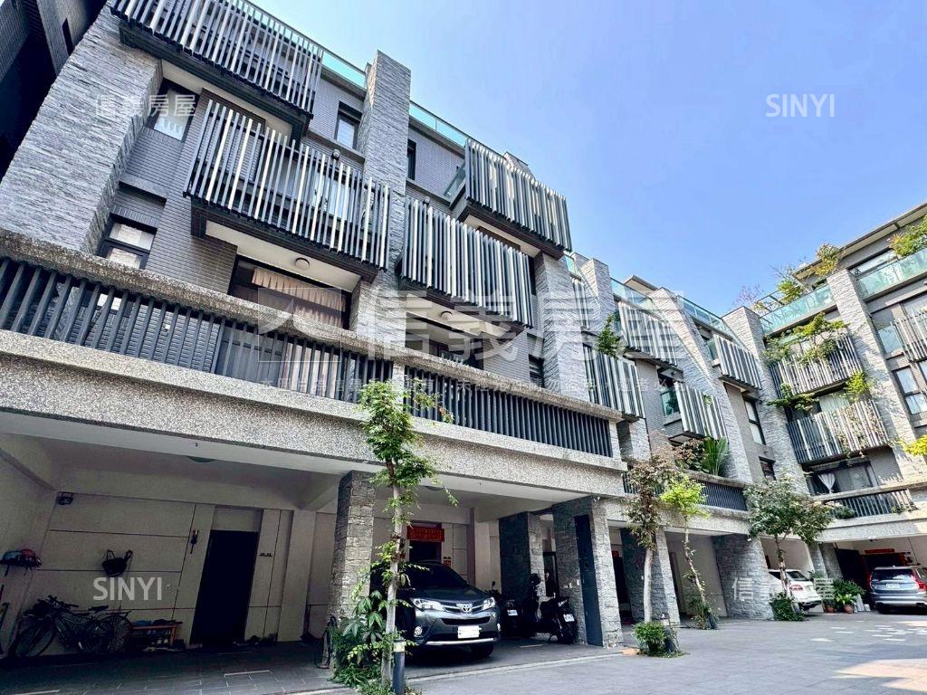 近未來漢神百貨雙車位美墅房屋室內格局與周邊環境