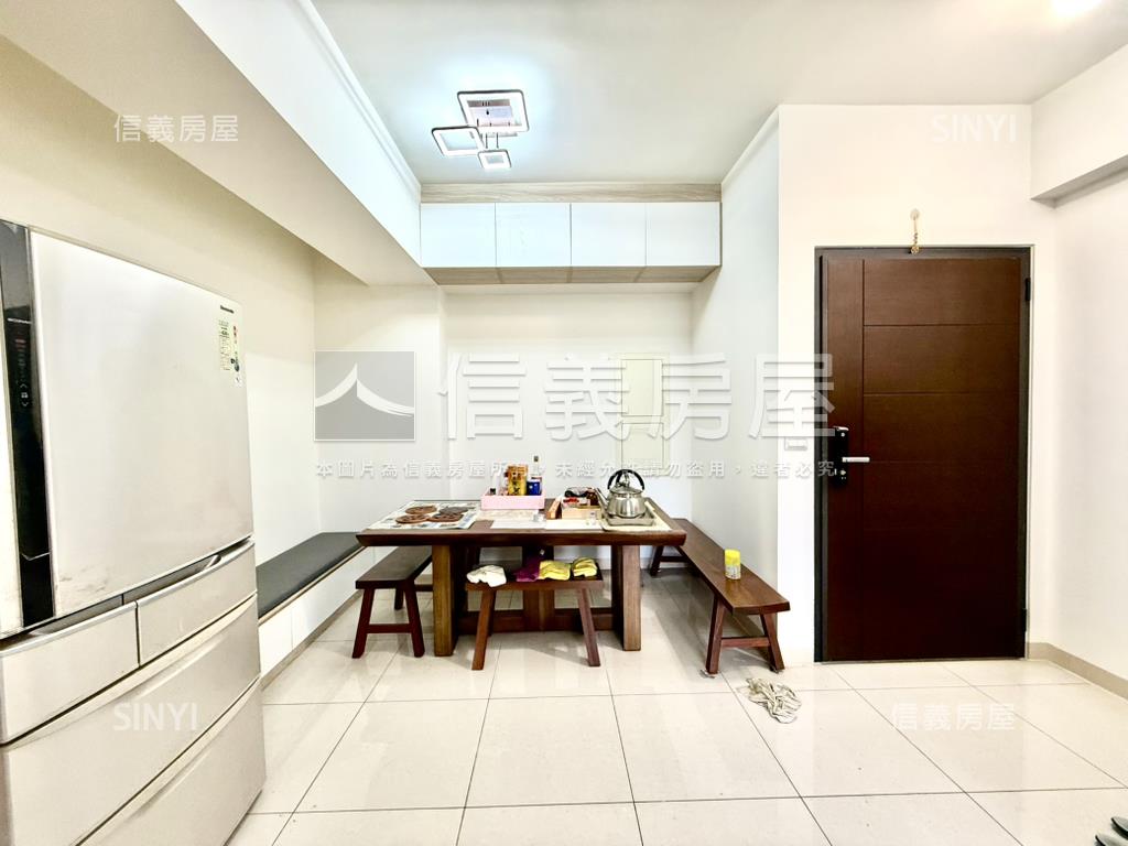 春木日曜三房雙車位房屋室內格局與周邊環境