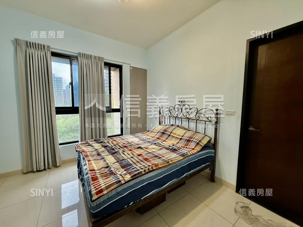 春木日曜三房雙車位房屋室內格局與周邊環境