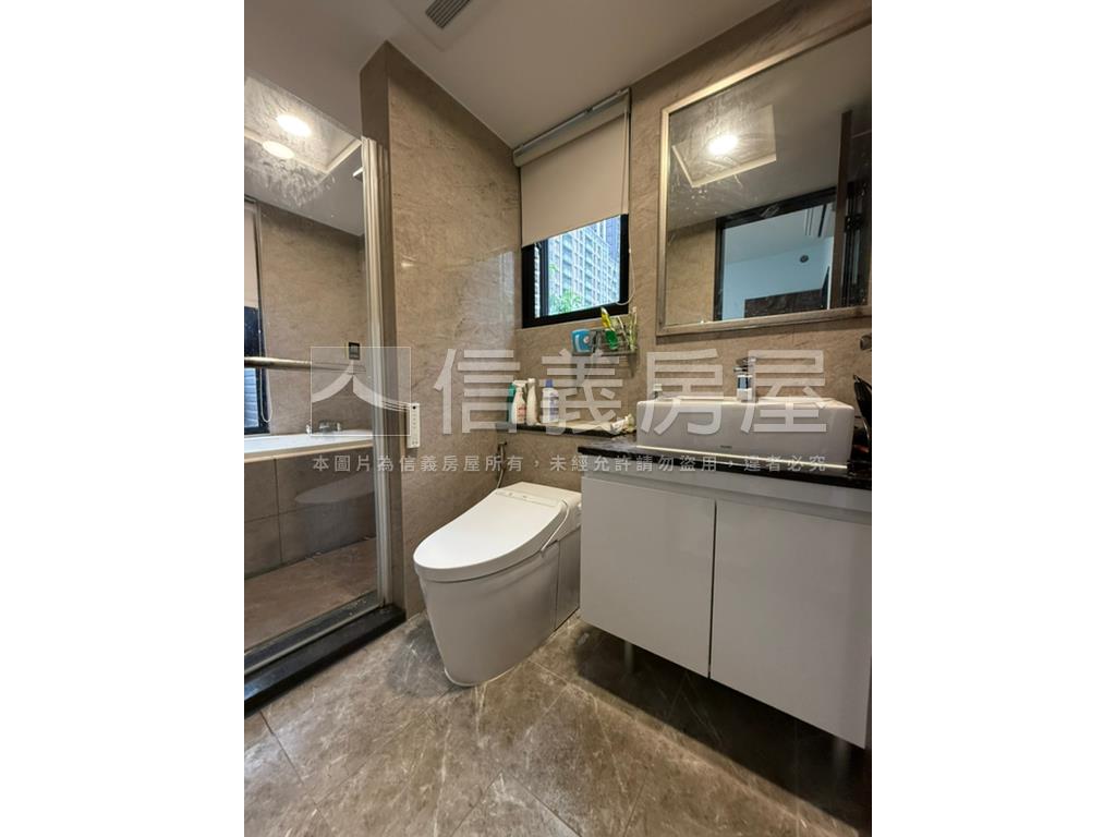 春木日曜三房雙車位房屋室內格局與周邊環境