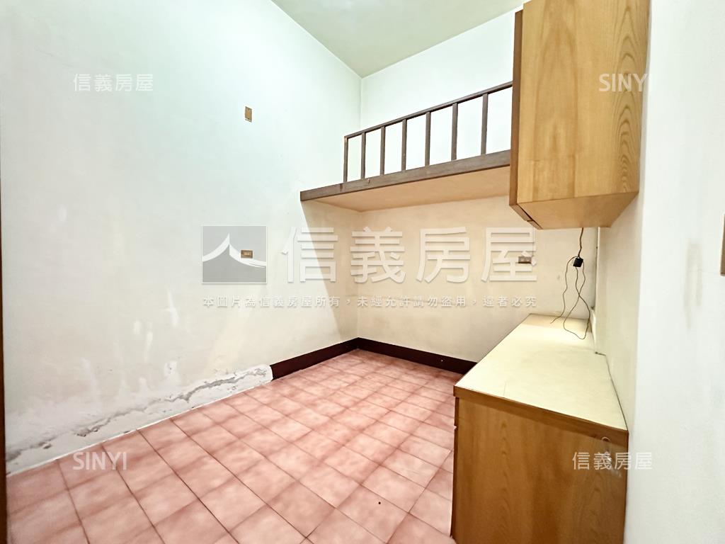 巨蛋核心傳世臨路名邸房屋室內格局與周邊環境