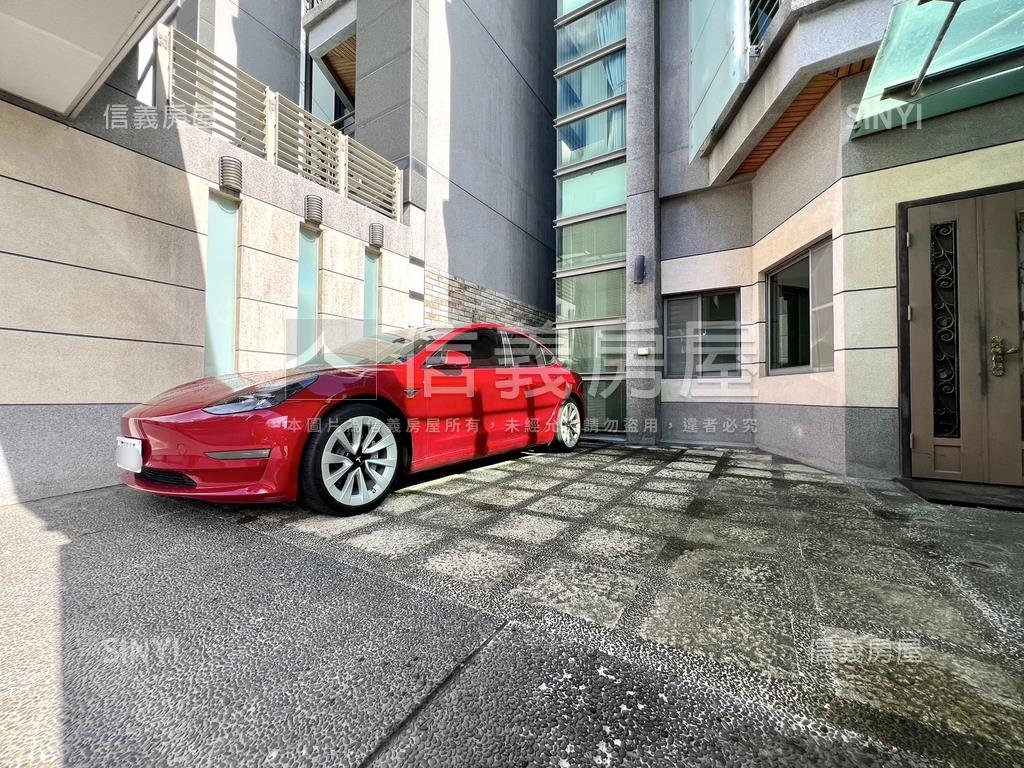 德嘉四君子★面寬電梯車墅房屋室內格局與周邊環境