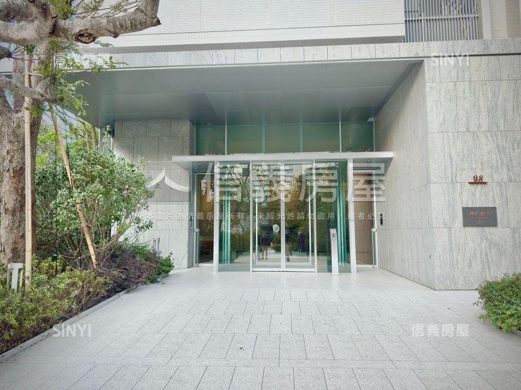 理仁柏舍七期珍藏高樓視野房屋室內格局與周邊環境
