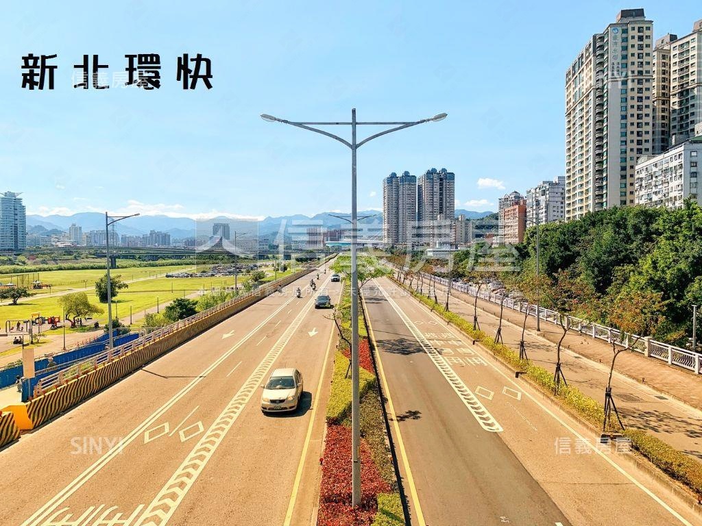 成功電梯高樓三房平面車位房屋室內格局與周邊環境