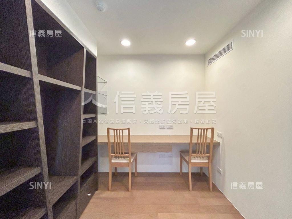 仰睦絕美視野採光美屋房屋室內格局與周邊環境