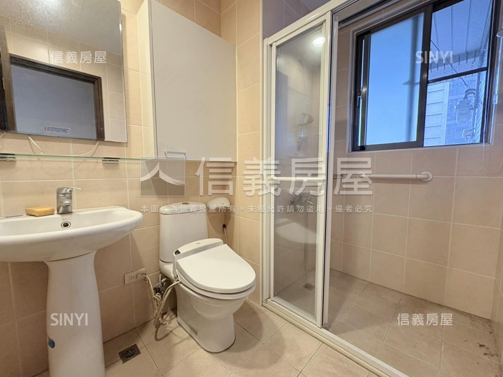 耶魯日式優美三房房屋室內格局與周邊環境