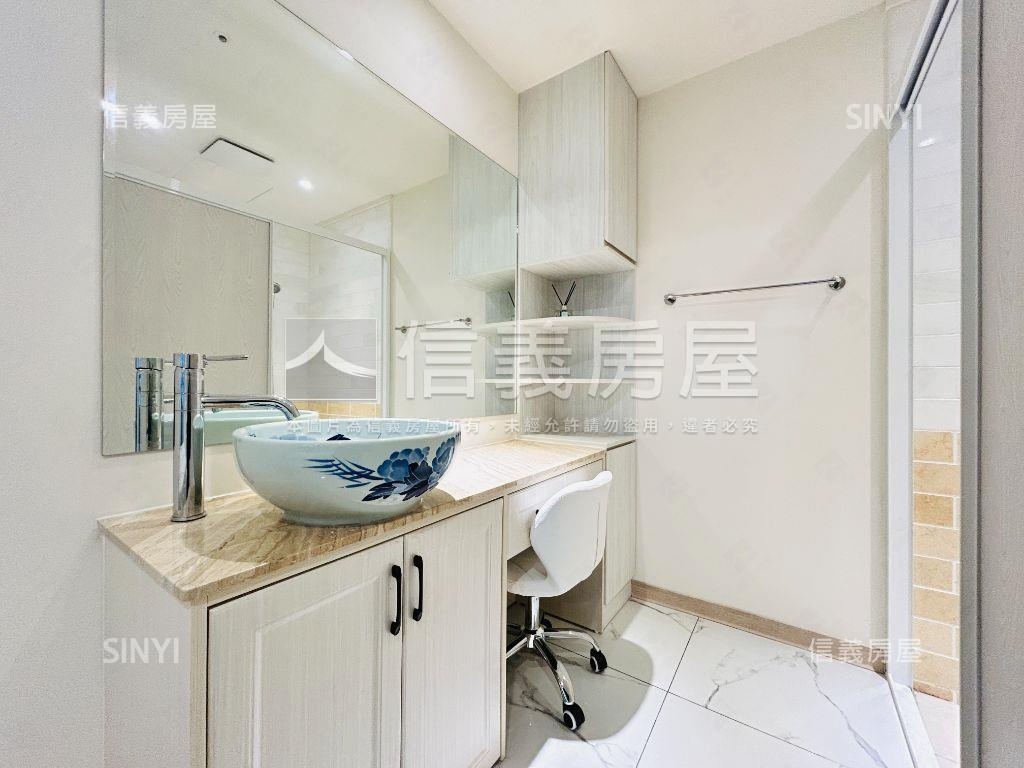 銀河高樓球場景觀房屋室內格局與周邊環境