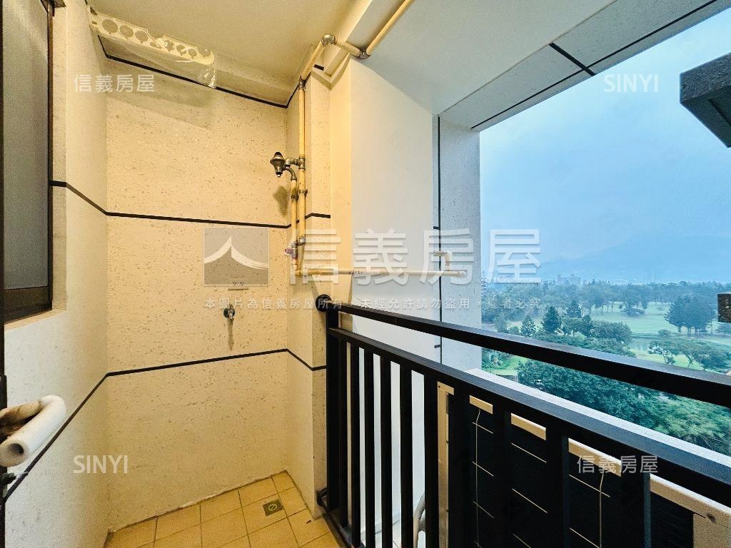 銀河高樓球場景觀房屋室內格局與周邊環境