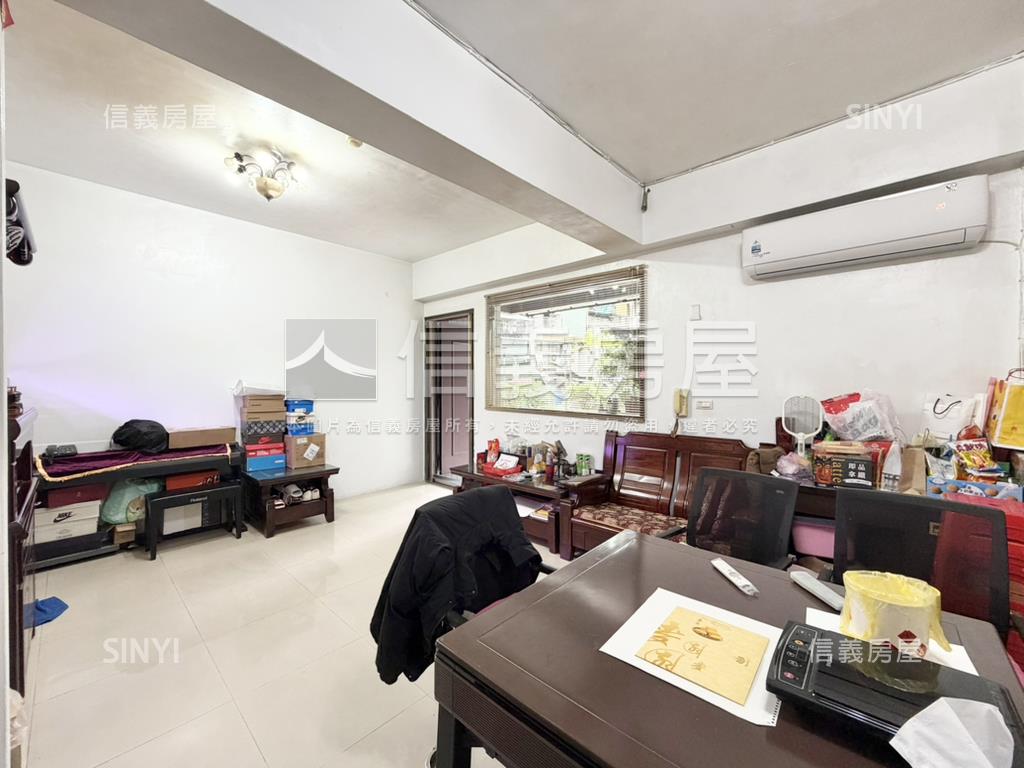 台北明珠稀有一樓戶房屋室內格局與周邊環境