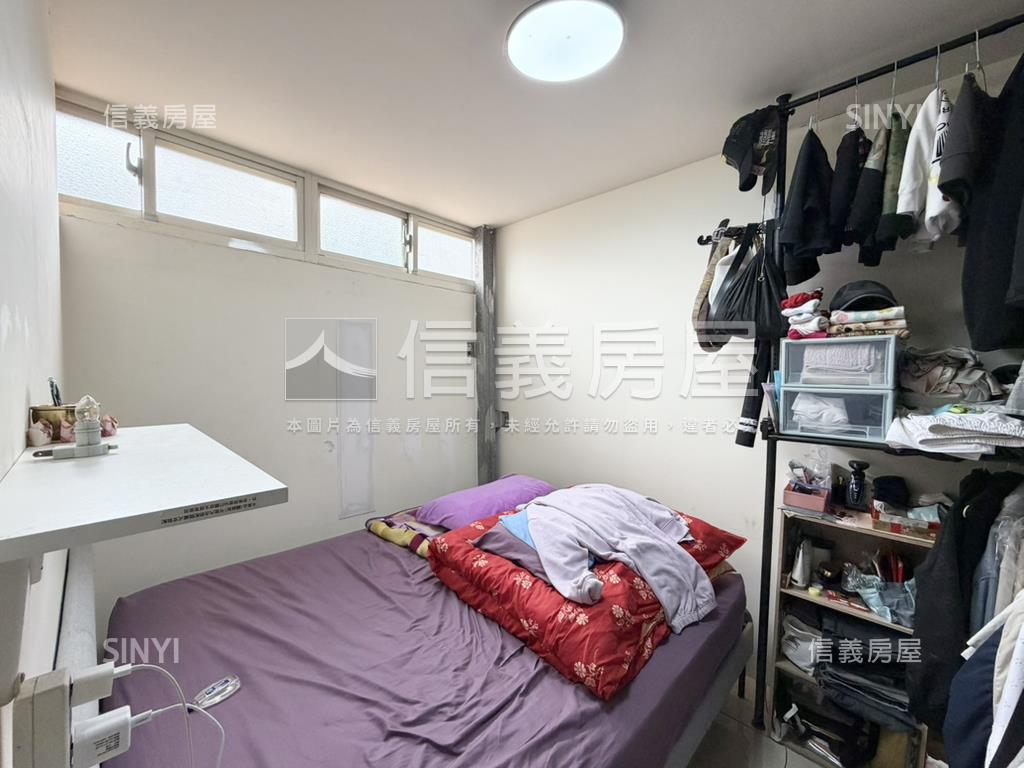 台北明珠稀有一樓戶房屋室內格局與周邊環境