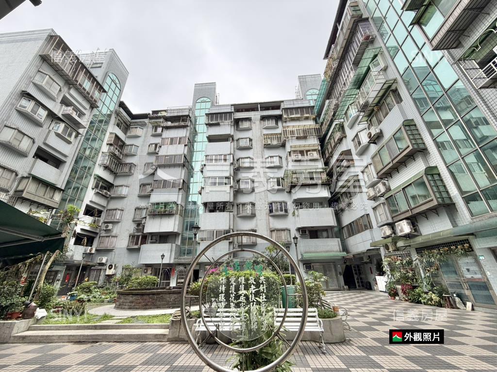 台北明珠稀有一樓戶房屋室內格局與周邊環境