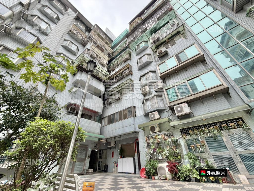 台北明珠稀有一樓戶房屋室內格局與周邊環境