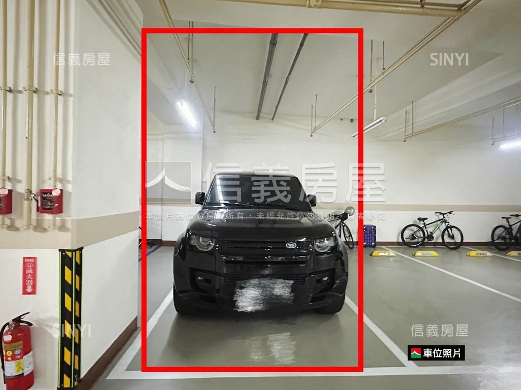 鑫文山採光兩房兩衛雙車位房屋室內格局與周邊環境