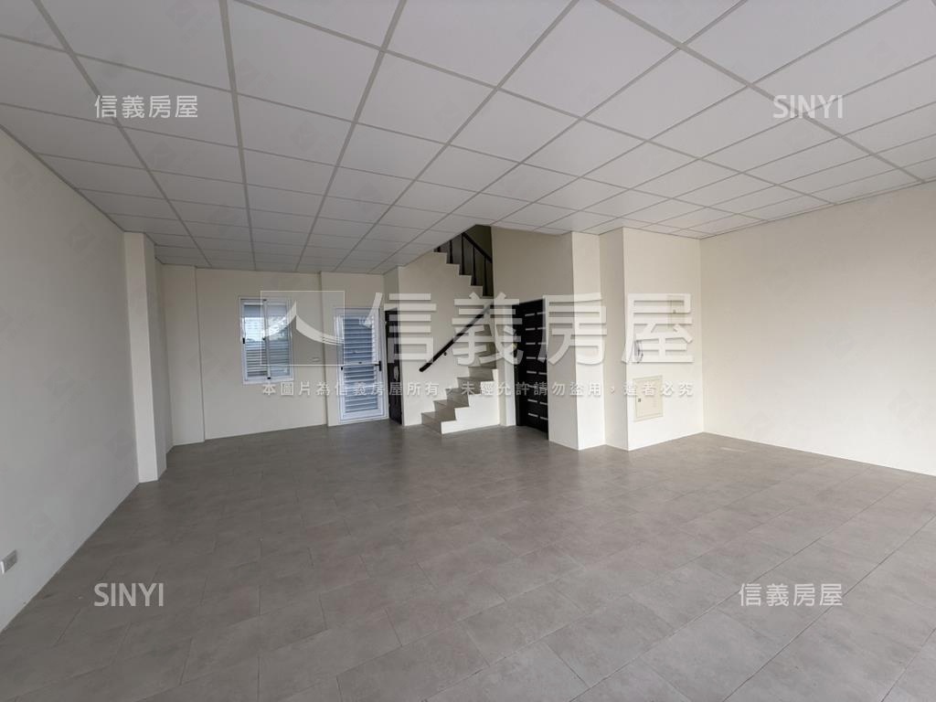 麻豆全新邊間店住Ｂ房屋室內格局與周邊環境