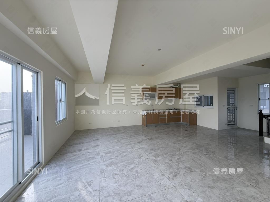 麻豆全新邊間店住Ｂ房屋室內格局與周邊環境