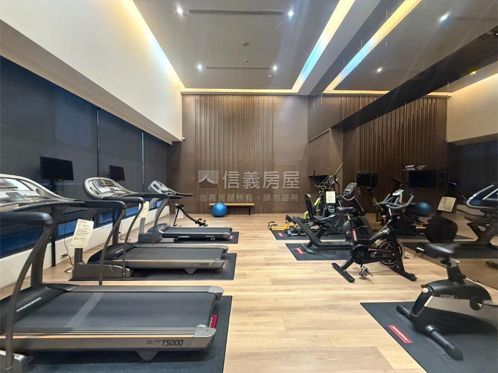 高鐵區三上時上兩房房屋室內格局與周邊環境