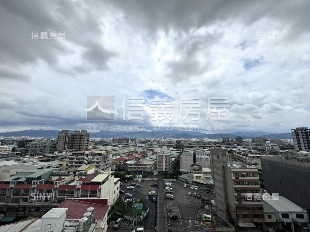 近市場低總價視野美廈房屋室內格局與周邊環境