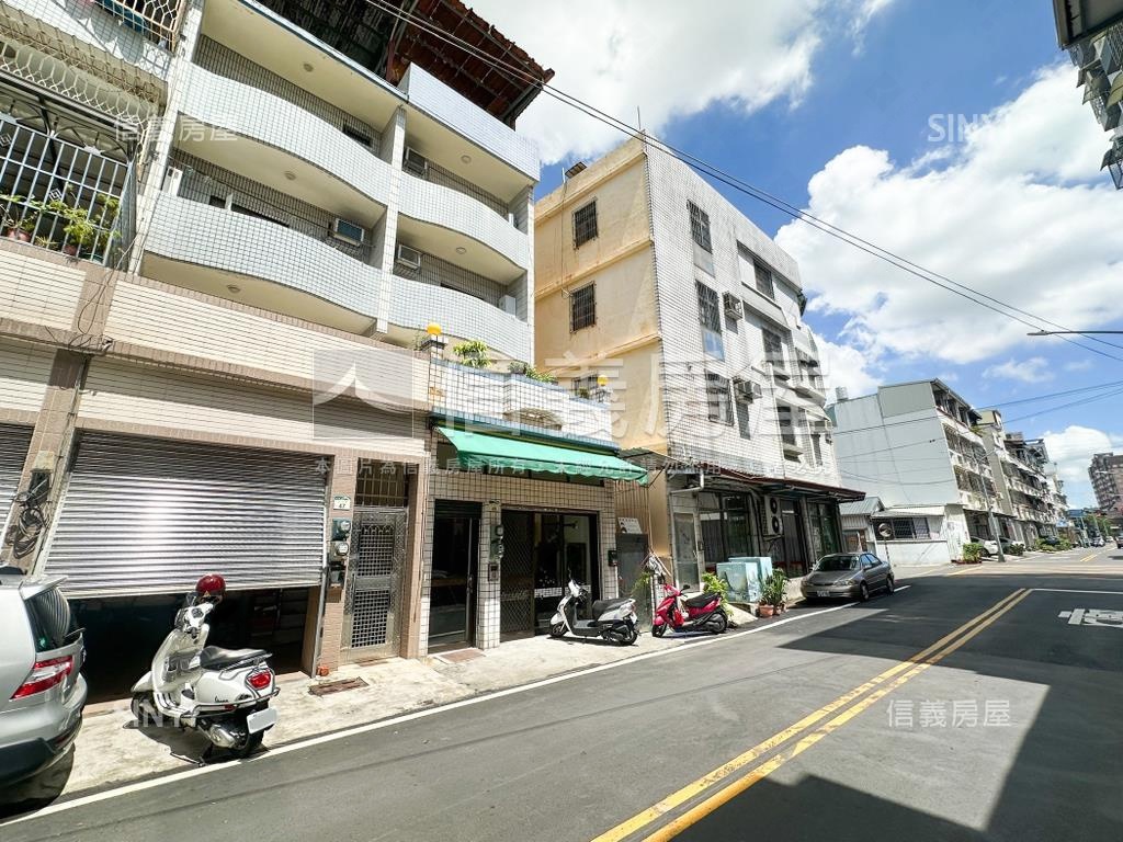 正路近學校美透天車墅房屋室內格局與周邊環境