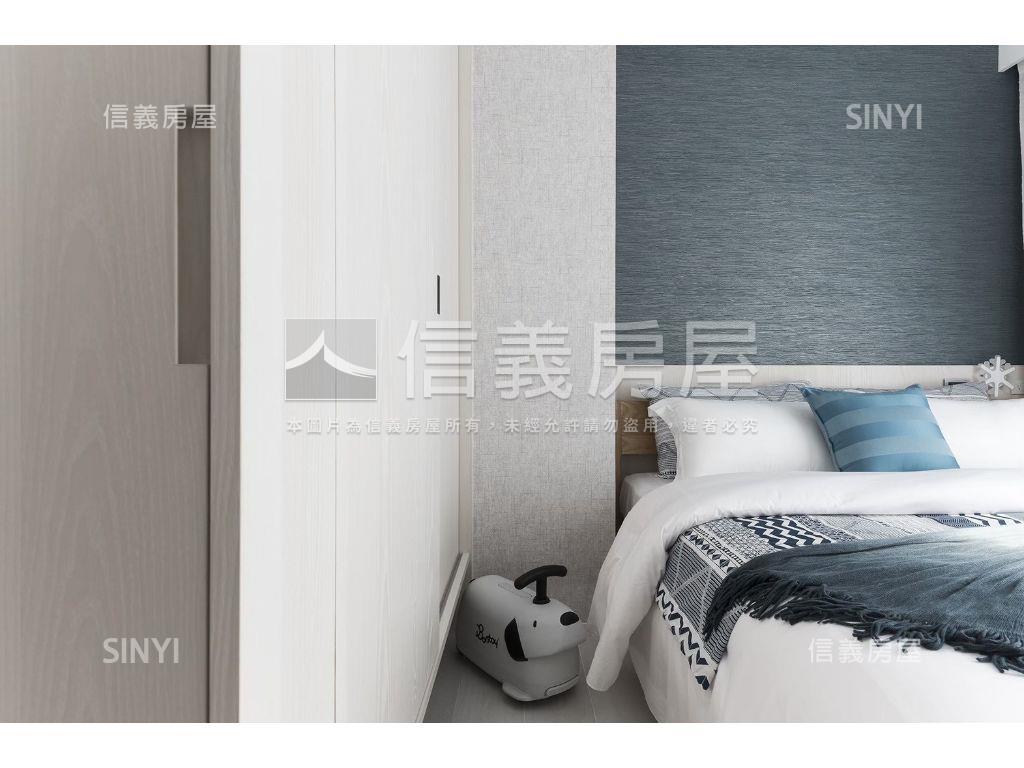 合康雲極景觀極美３房房屋室內格局與周邊環境
