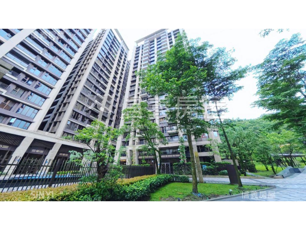合康雲極景觀極美３房房屋室內格局與周邊環境