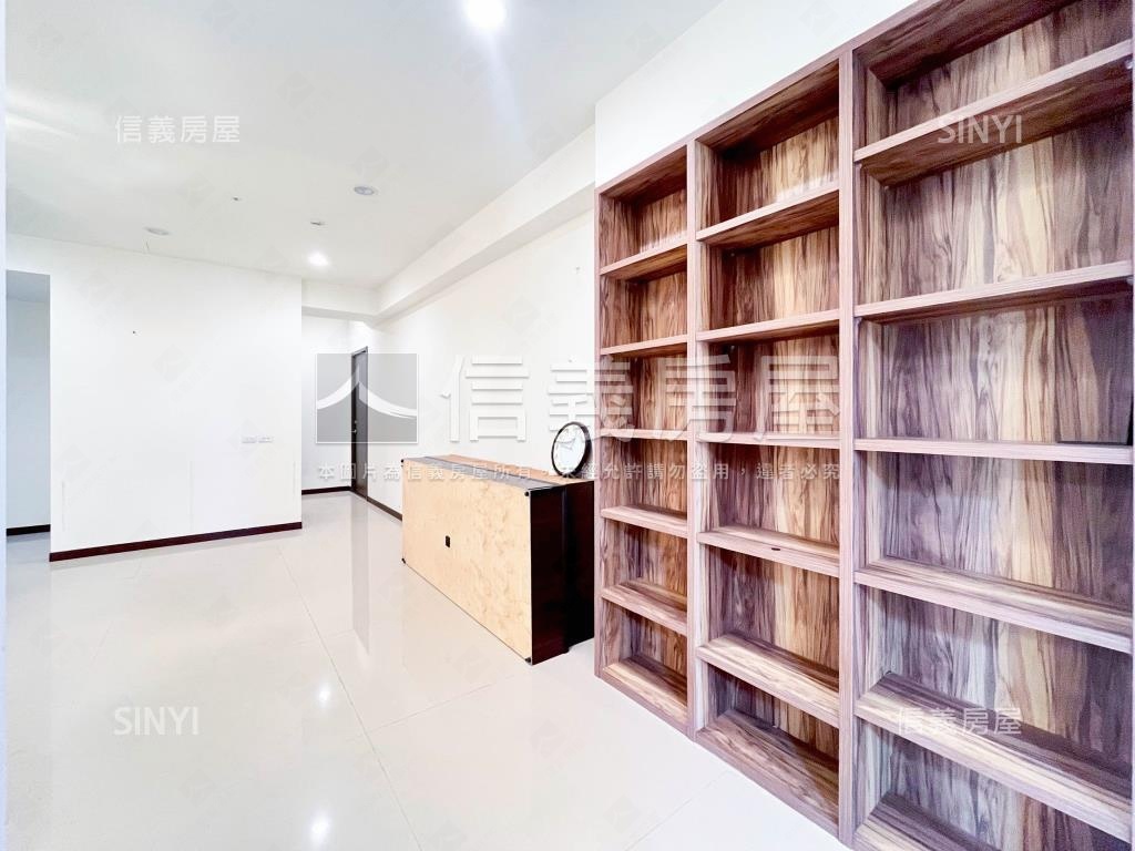 專。百達富裔高樓視野裝潢房屋室內格局與周邊環境