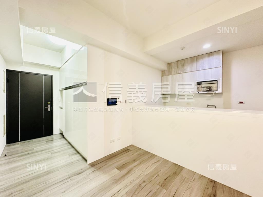 近中興大學邊間兩房附車位房屋室內格局與周邊環境