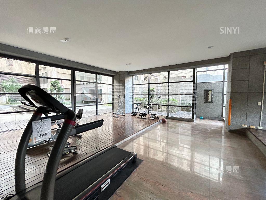 采固卓越次頂樓朝南視野戶房屋室內格局與周邊環境