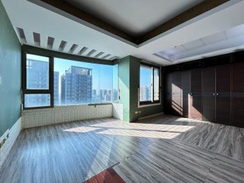 采固卓越次頂樓朝南視野戶