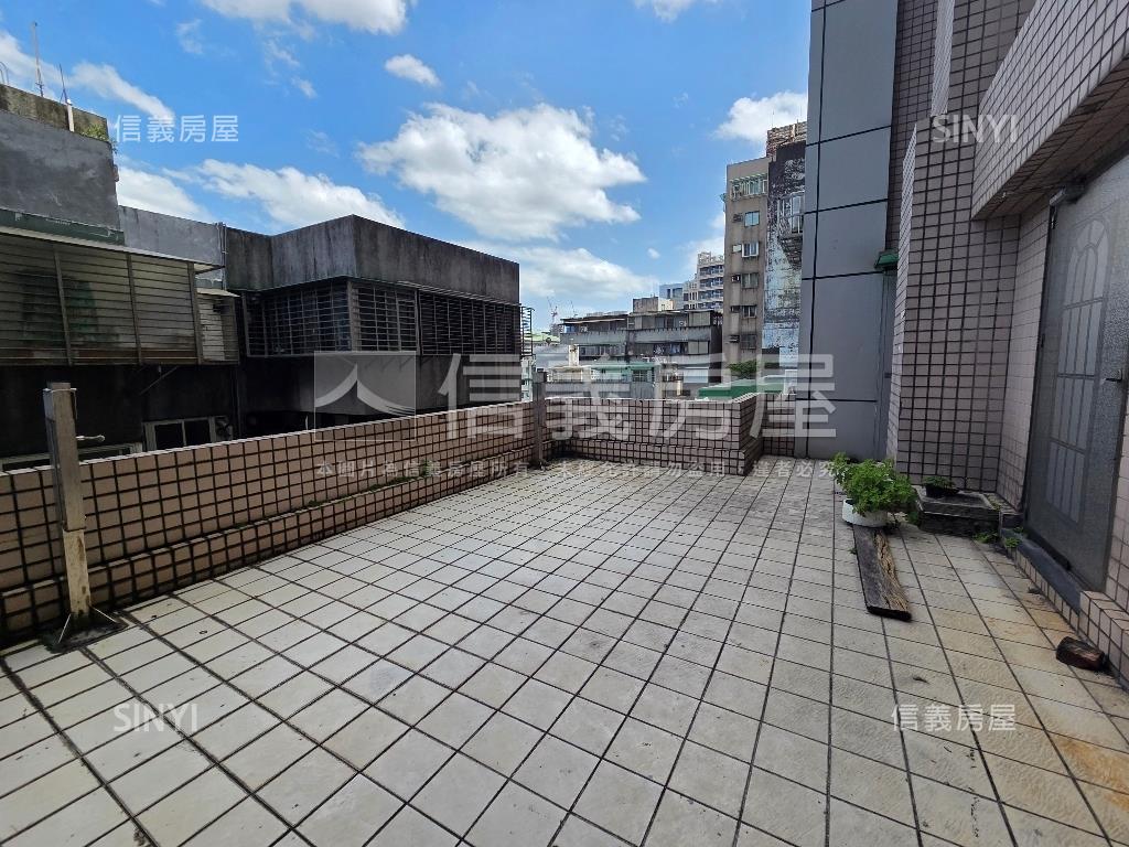 ♞ＴＯＰ松江二房附車位房屋室內格局與周邊環境