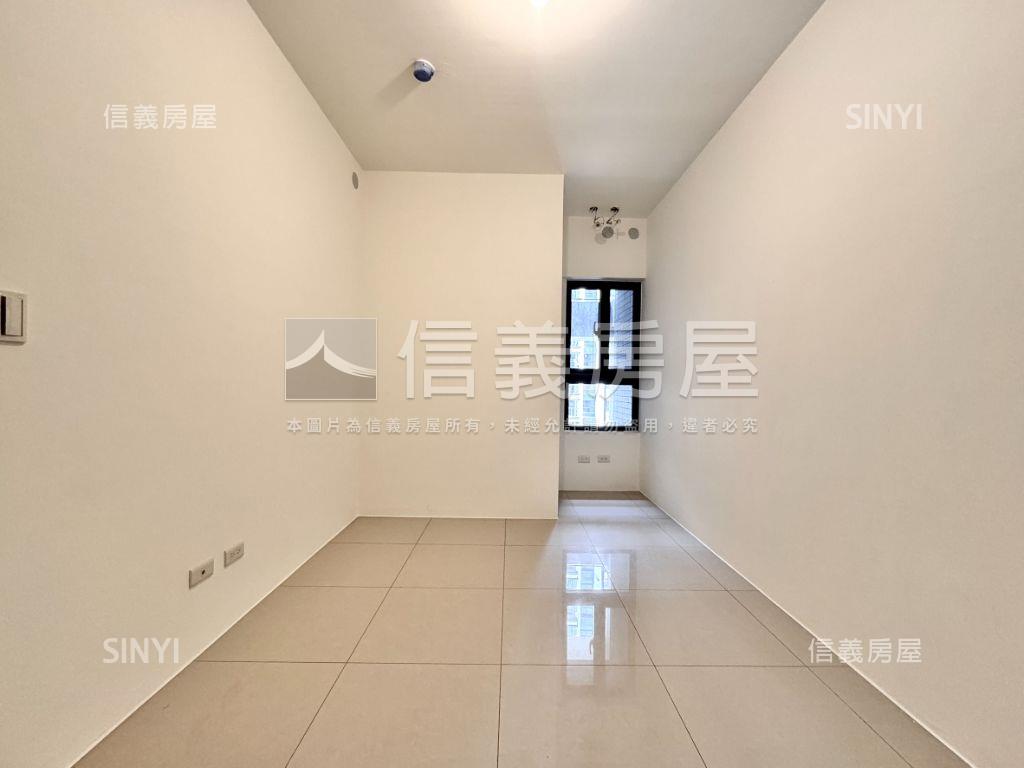 急售！首席大苑２房平車房屋室內格局與周邊環境