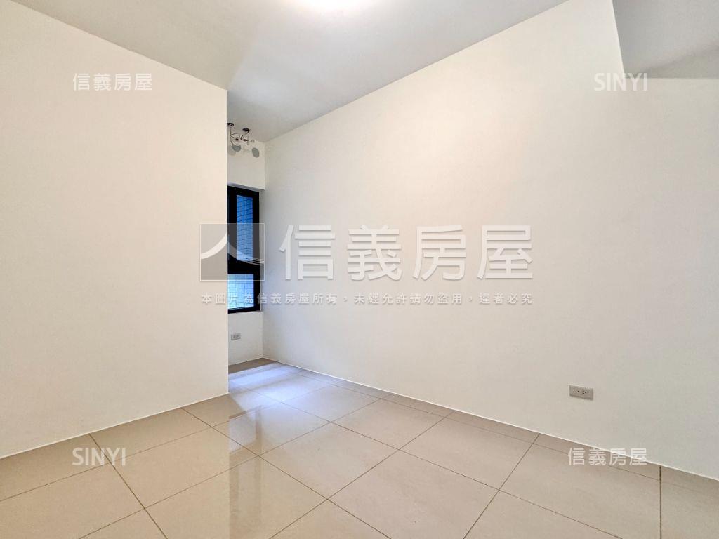 急售！首席大苑２房平車房屋室內格局與周邊環境