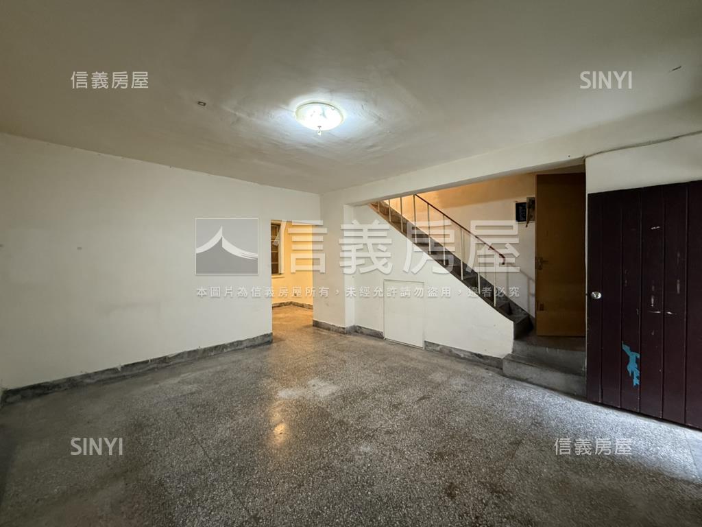 五百戶透天房屋室內格局與周邊環境