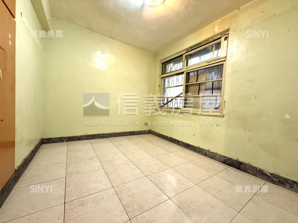 五百戶透天房屋室內格局與周邊環境