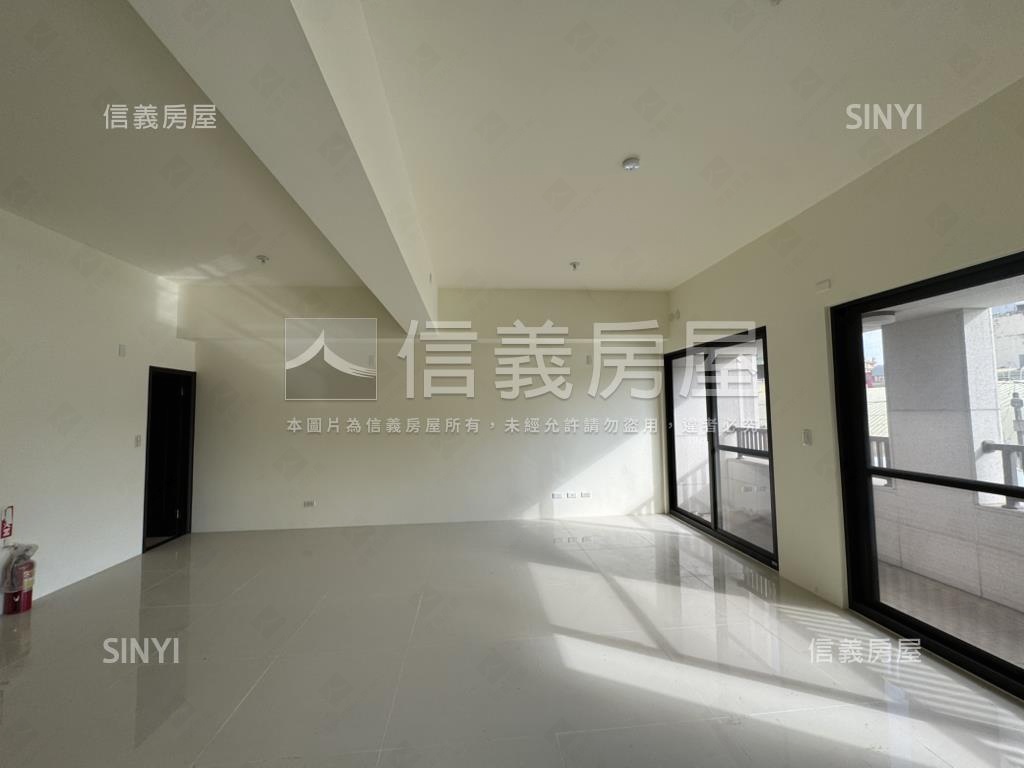 信義之璽近警總霸氣美店面房屋室內格局與周邊環境