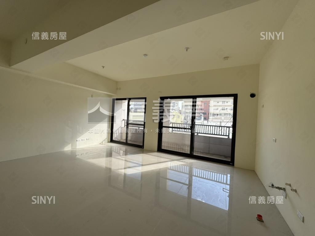 信義之璽近警總霸氣美店面房屋室內格局與周邊環境