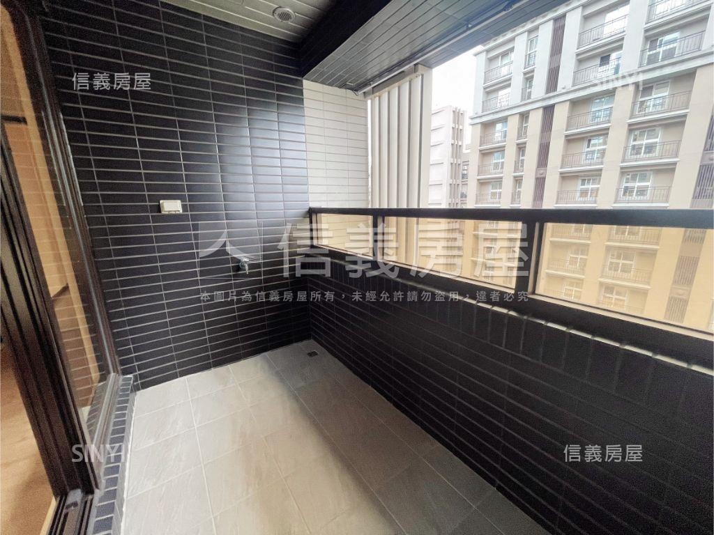 專任全新芳洲三房含車位房屋室內格局與周邊環境