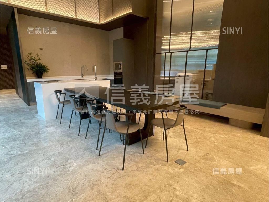 專任全新芳洲三房含車位房屋室內格局與周邊環境